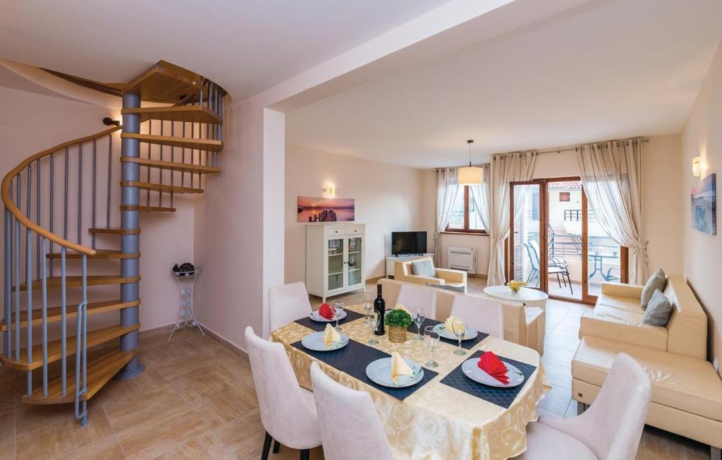Port Adria Apartments كاميناري المظهر الخارجي الصورة