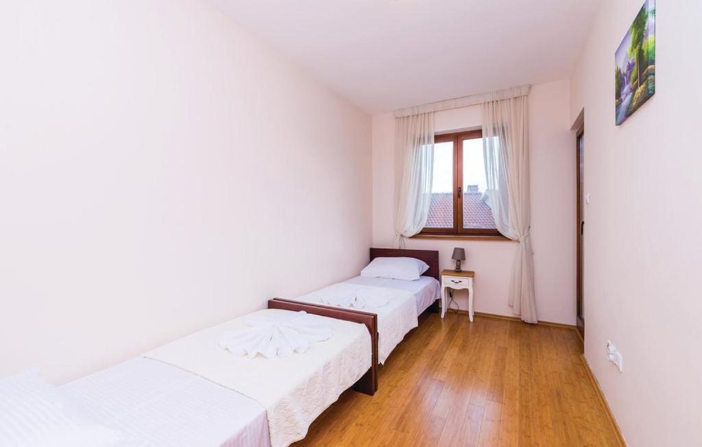 Port Adria Apartments كاميناري المظهر الخارجي الصورة